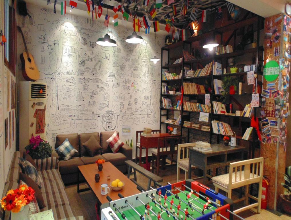 Hua Qiu Ku Youth Hostel East Street Branch Xi'an (Shaanxi) Exterior photo